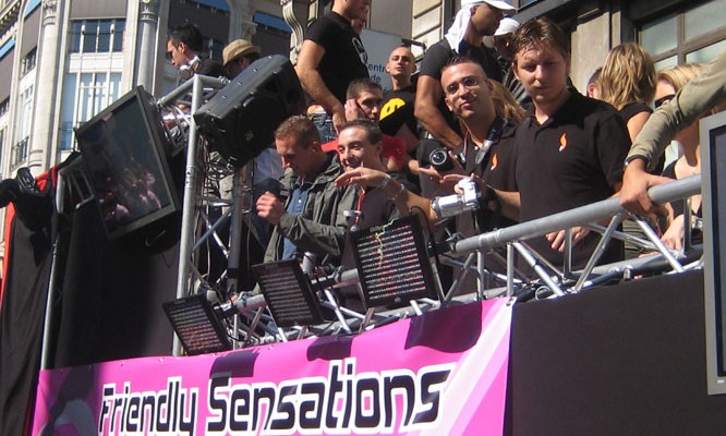 TECHNO PARADE 2008